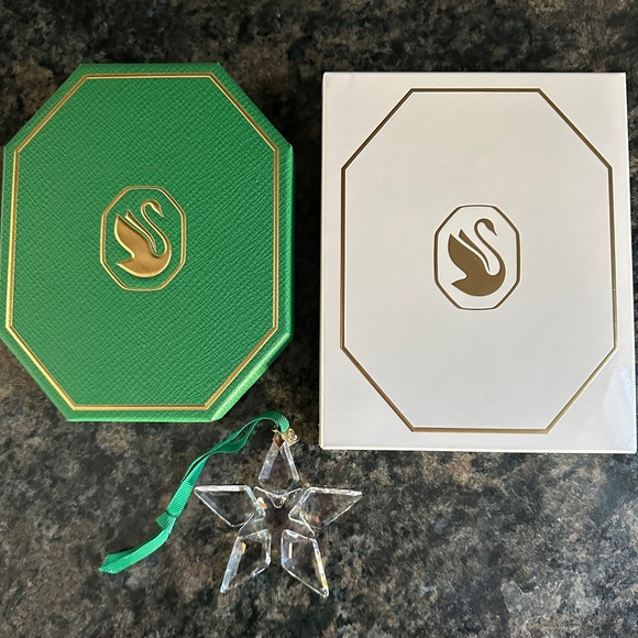Swarovski Annual Edition Ornament 2023 Large - Picture 2 of 7